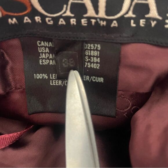 Vintage 80s-90s Escada Margaretha Ley Leather Studded Skirt Burgundy - Picture 8 of 10